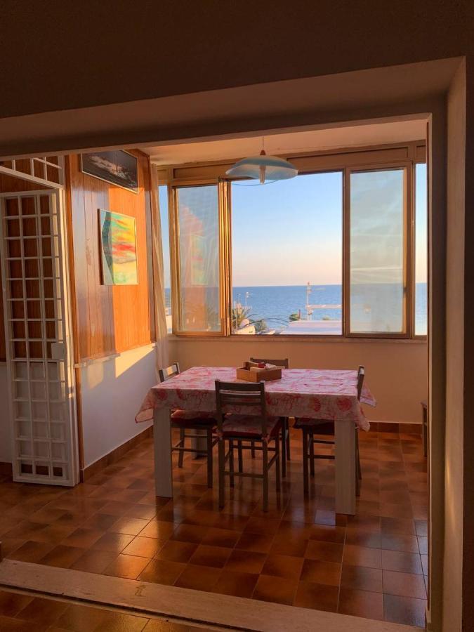 Sunset Apartment Santa Marinella Eksteriør billede